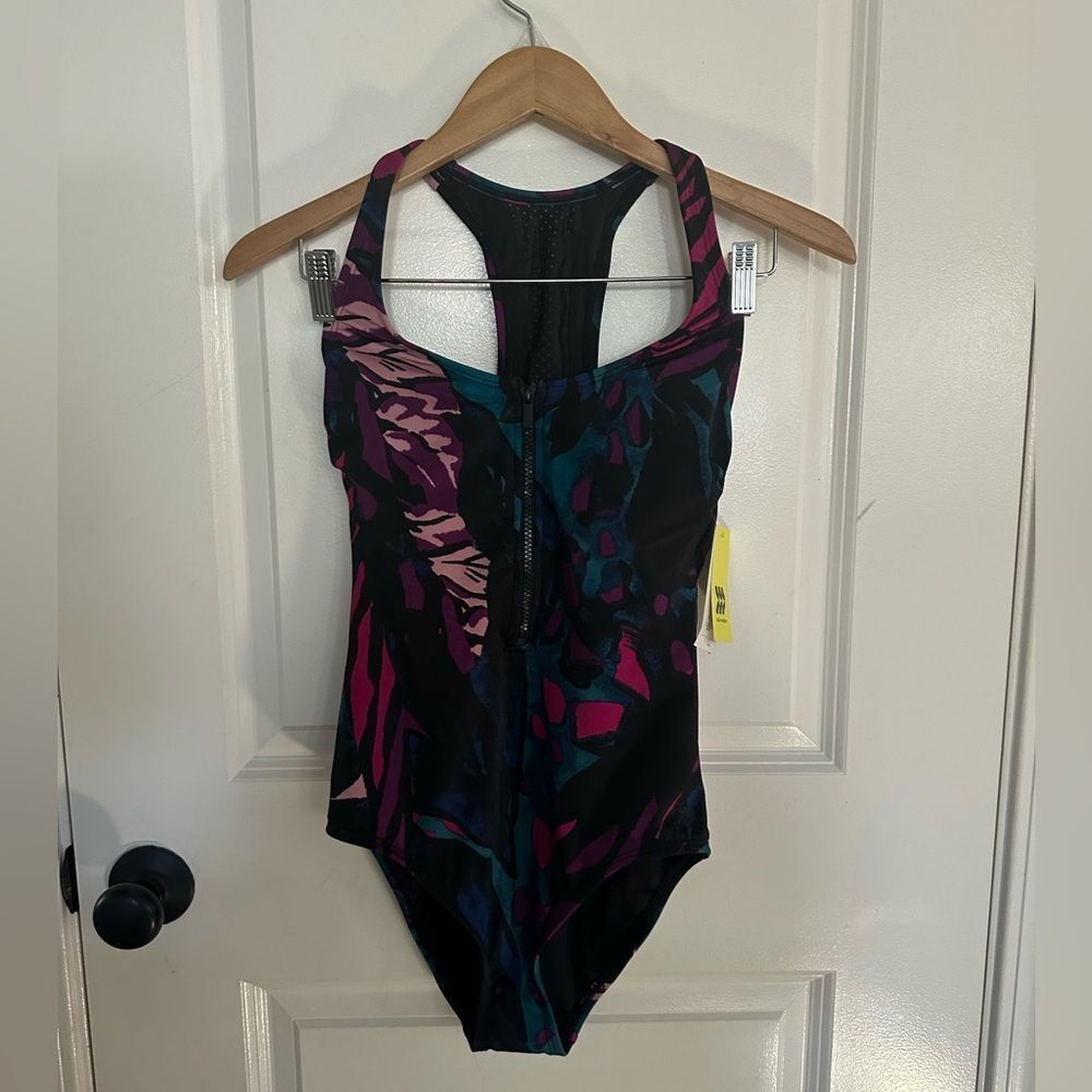 NWT All in Motion Multi Color One Piece Swimsuit Size Small (4/6)